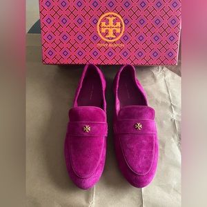 Tory Burch Ballet Loafer in Fuchsia